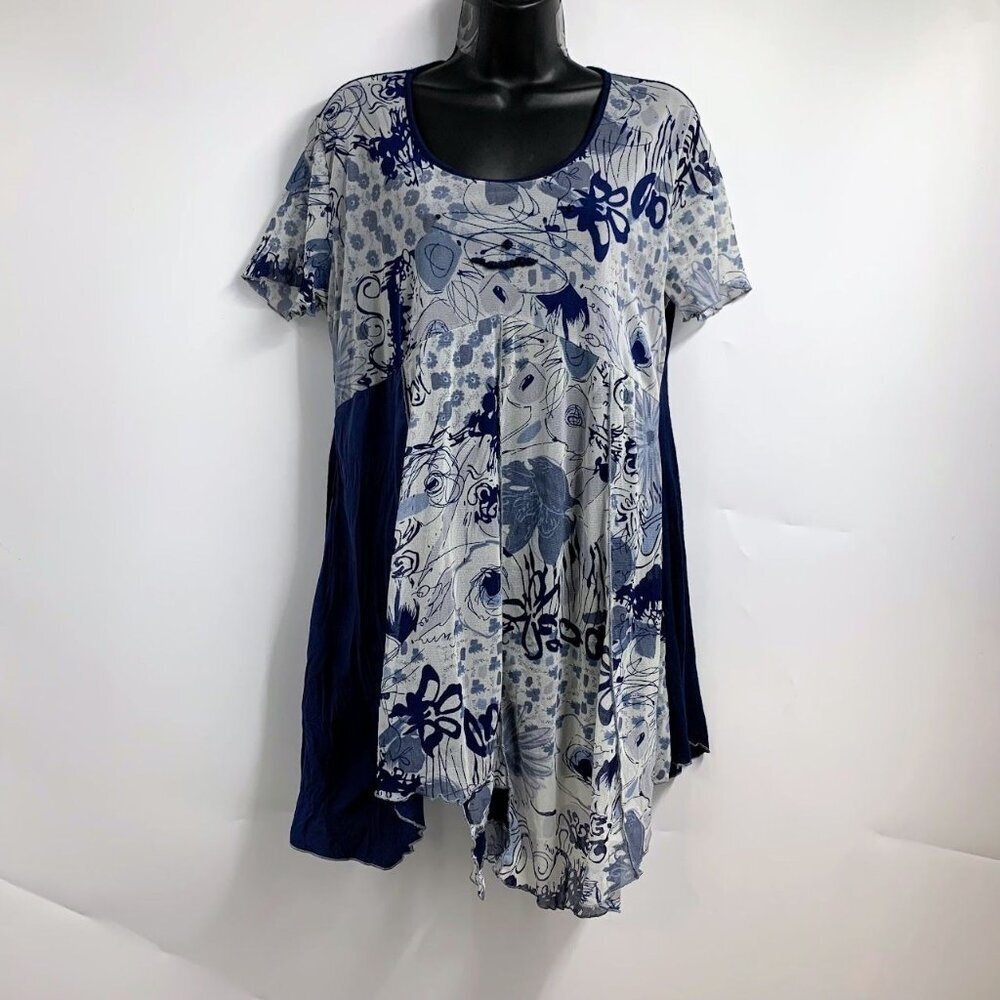Lanvie Women's Abstract Short Sleeve Asymmetrical Sheer Tunic Size S